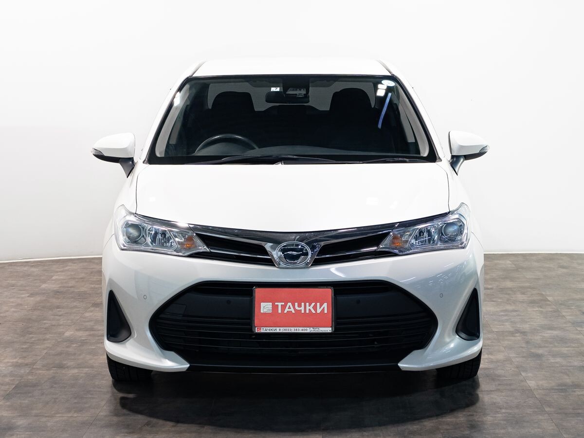 Toyota Corolla 2019 - фото автомобиля