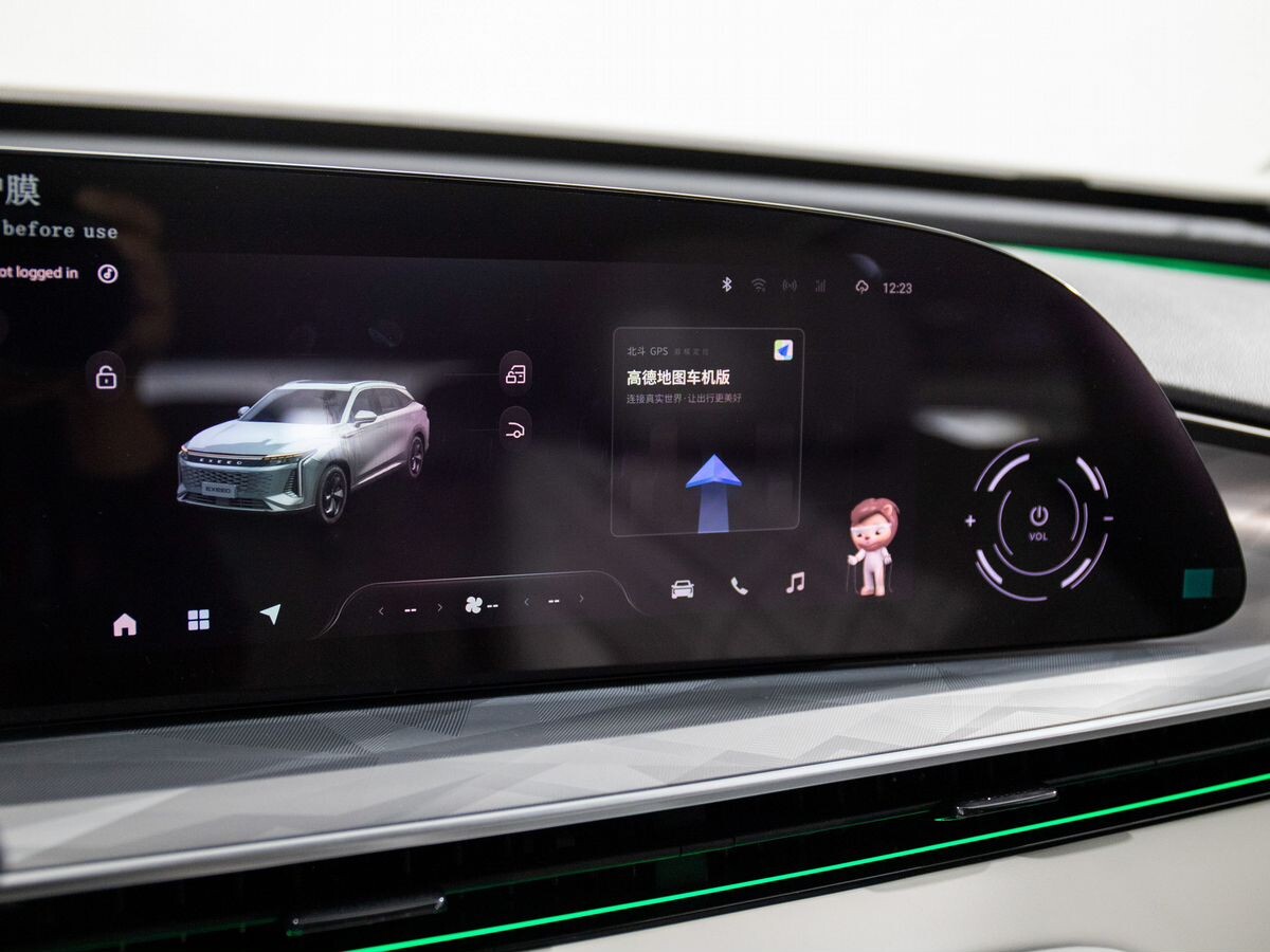 Exeed RX 2023 - фото автомобиля