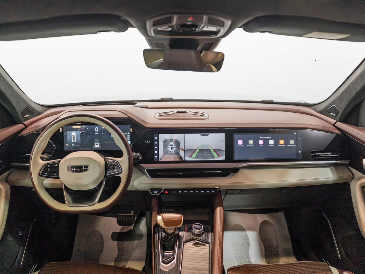 Geely Monjaro 2023 - фото автомобиля