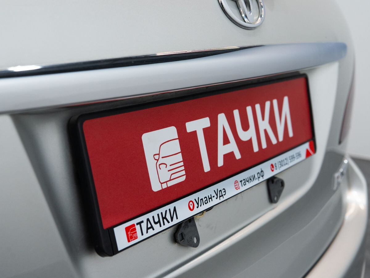 Toyota Ipsum 2002 - фото автомобиля