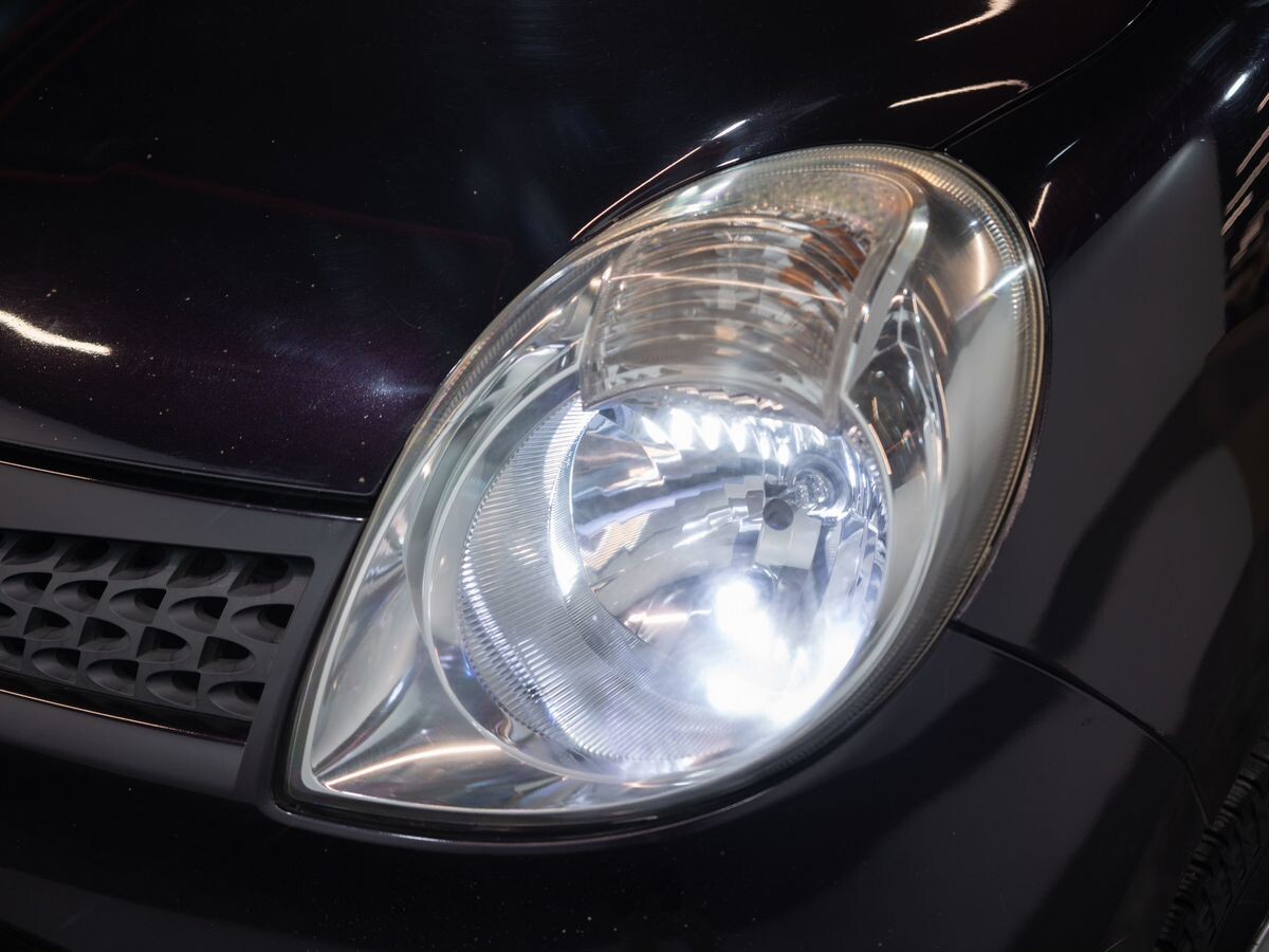 Nissan Moco 2010 - фото автомобиля