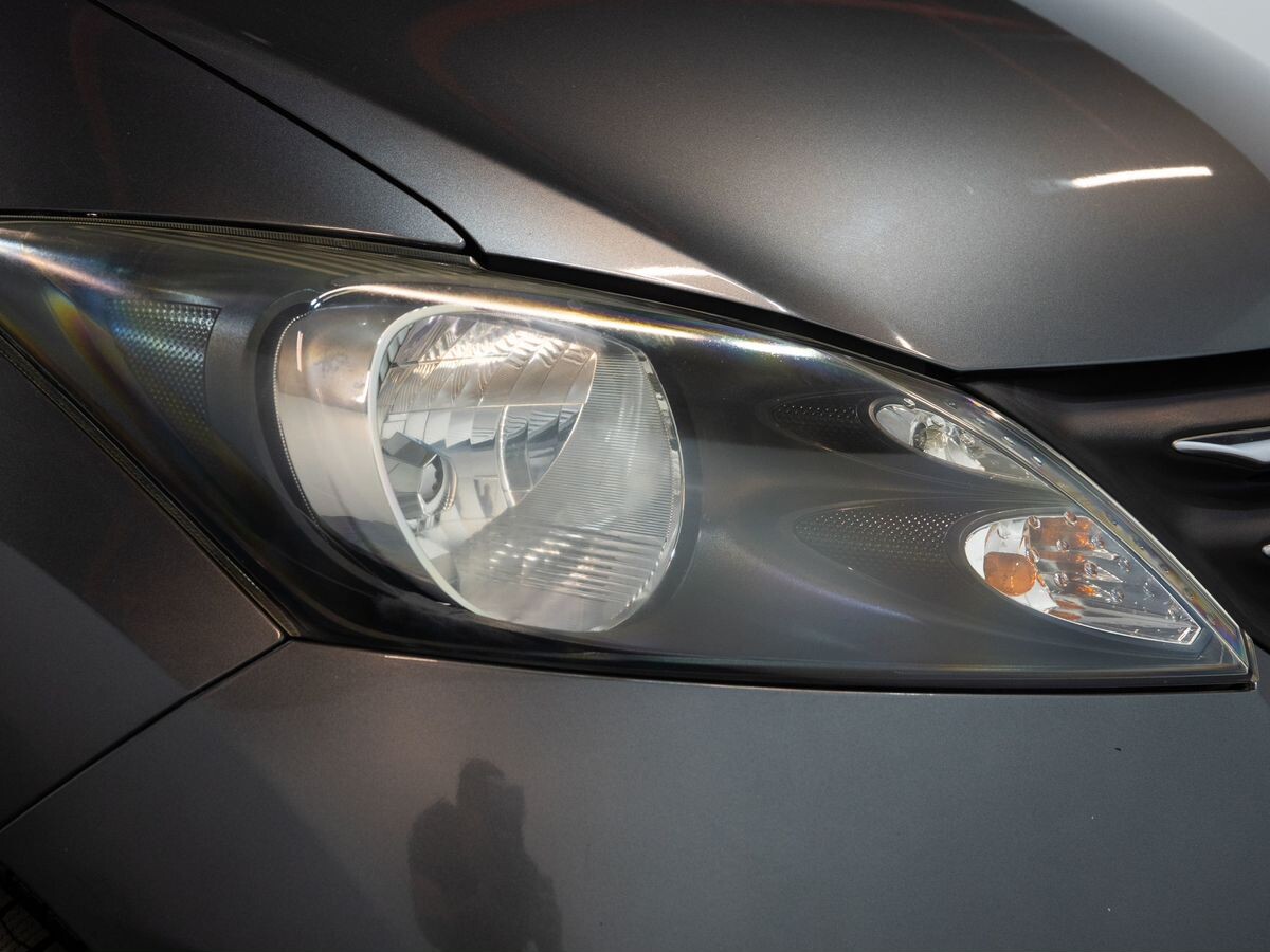 Honda Freed 2009 - фото автомобиля