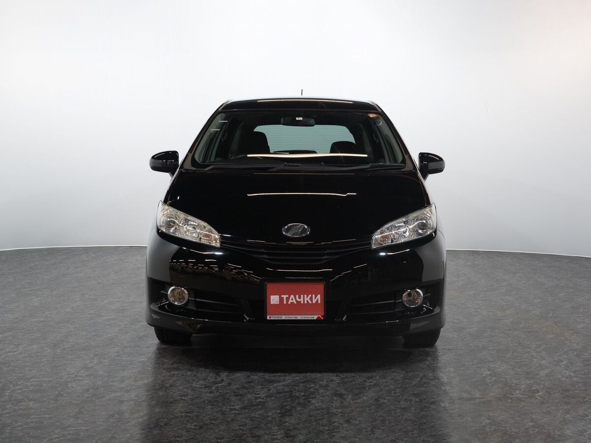 Toyota Wish 2010 - фото автомобиля