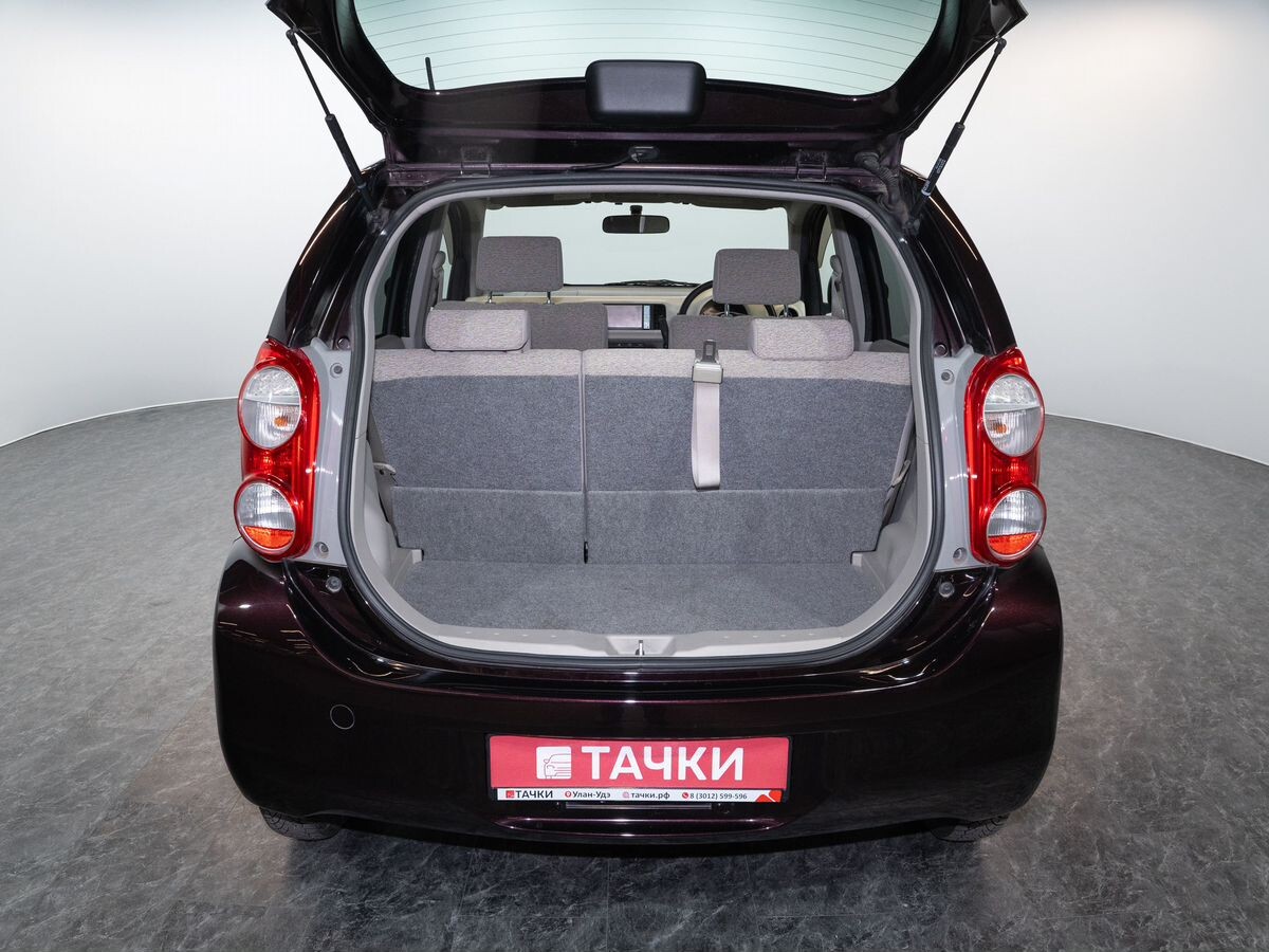 Toyota Passo 2011 - фото автомобиля