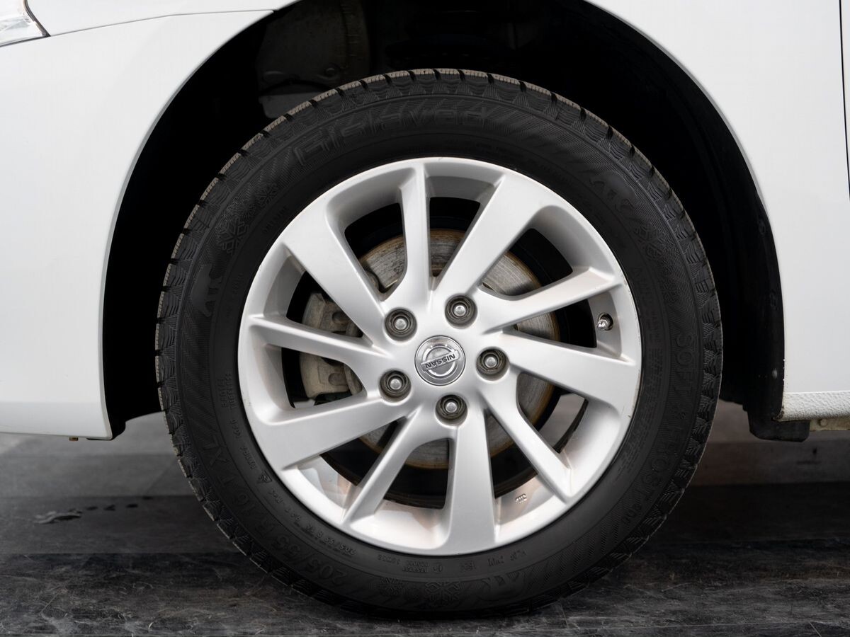 Nissan Sentra 2014 - фото автомобиля