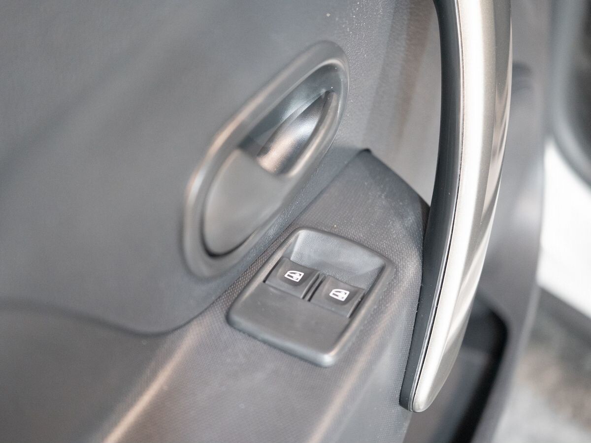 Renault Sandero 2018 - фото автомобиля