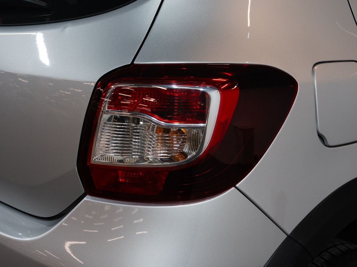 Renault Sandero 2018 - фото автомобиля