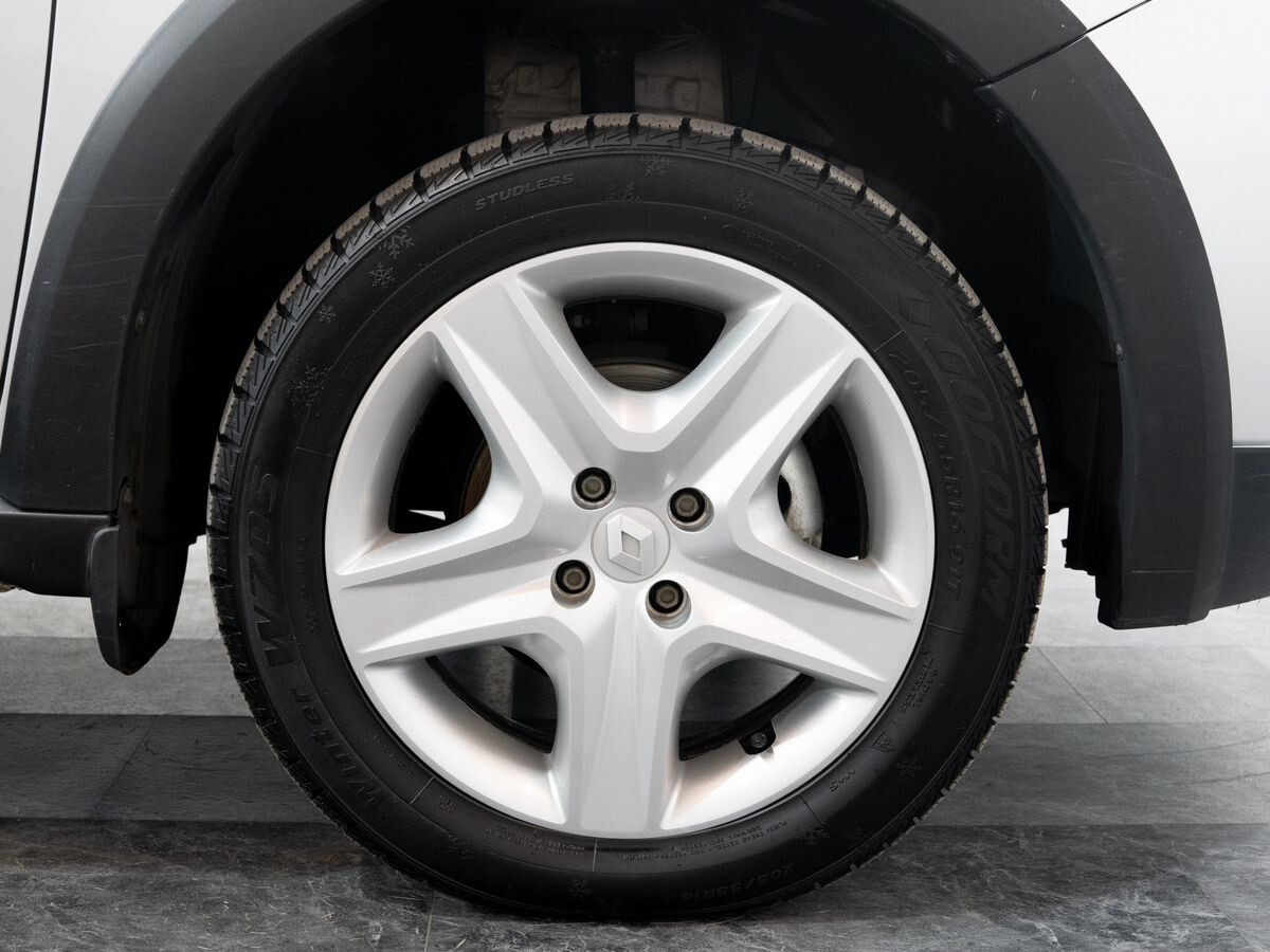 Renault Sandero 2018 - фото автомобиля