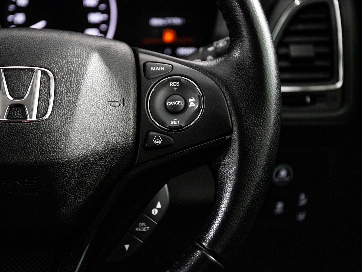 Honda Vezel 2018 - фото автомобиля