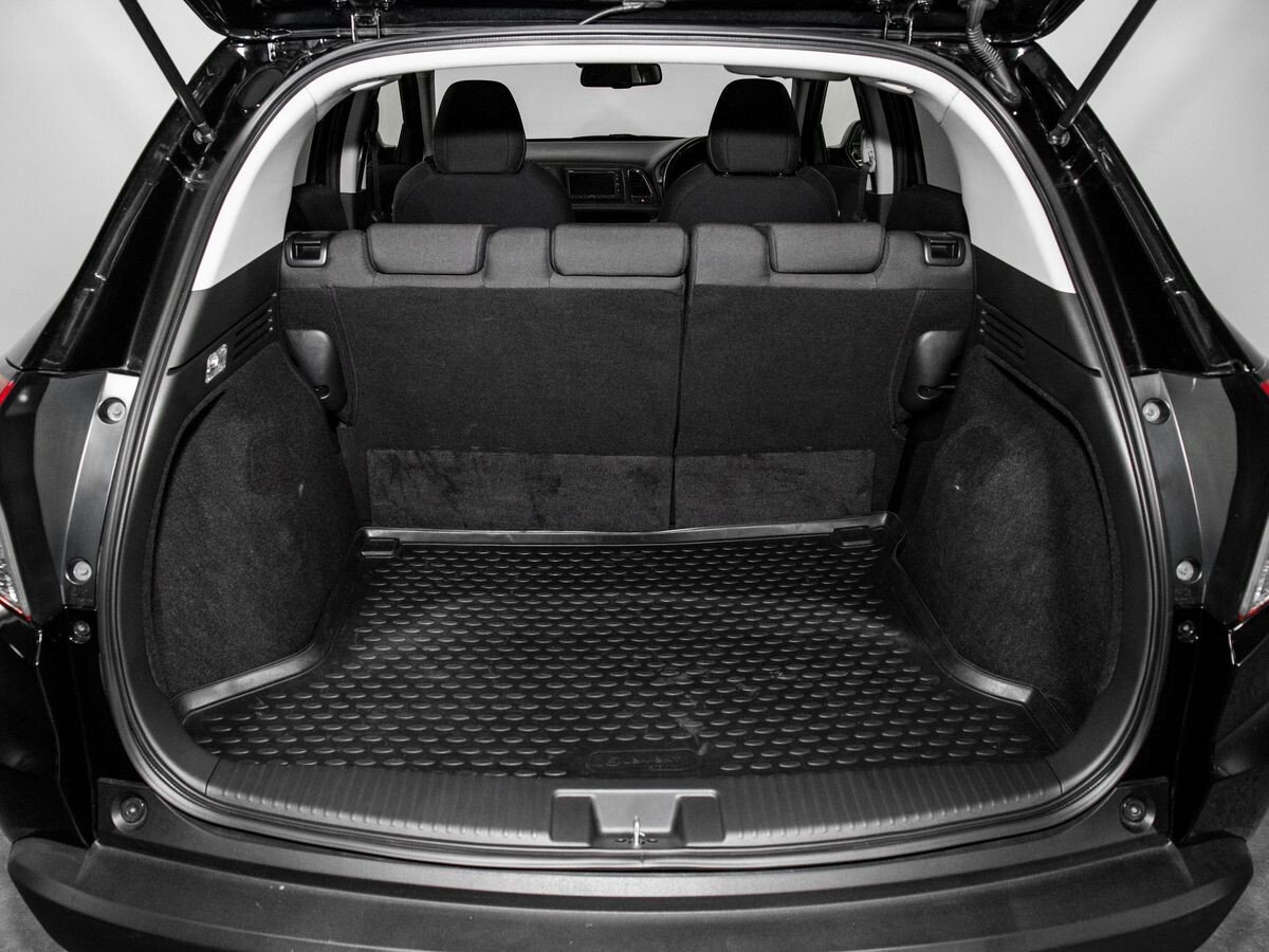 Honda Vezel 2018 - фото автомобиля