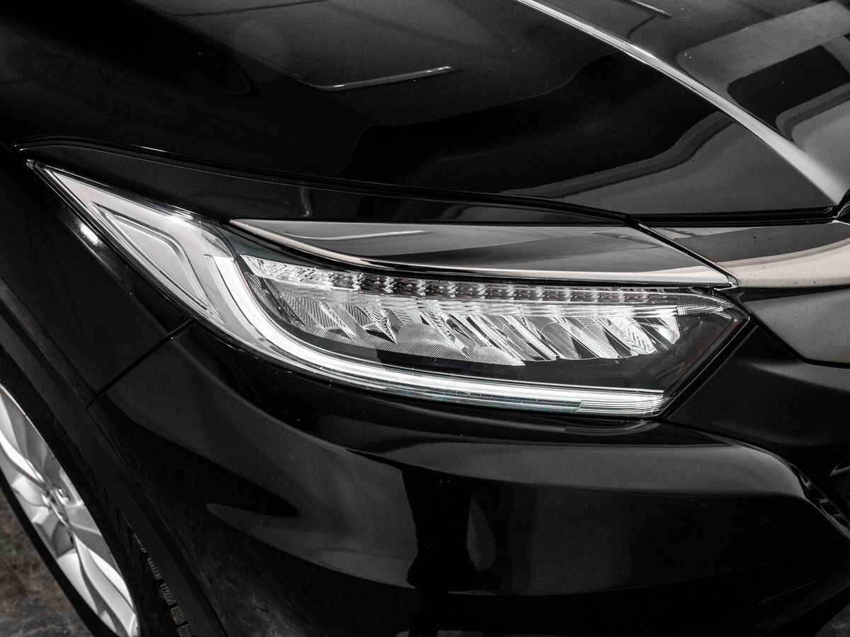 Honda Vezel 2018 - фото автомобиля