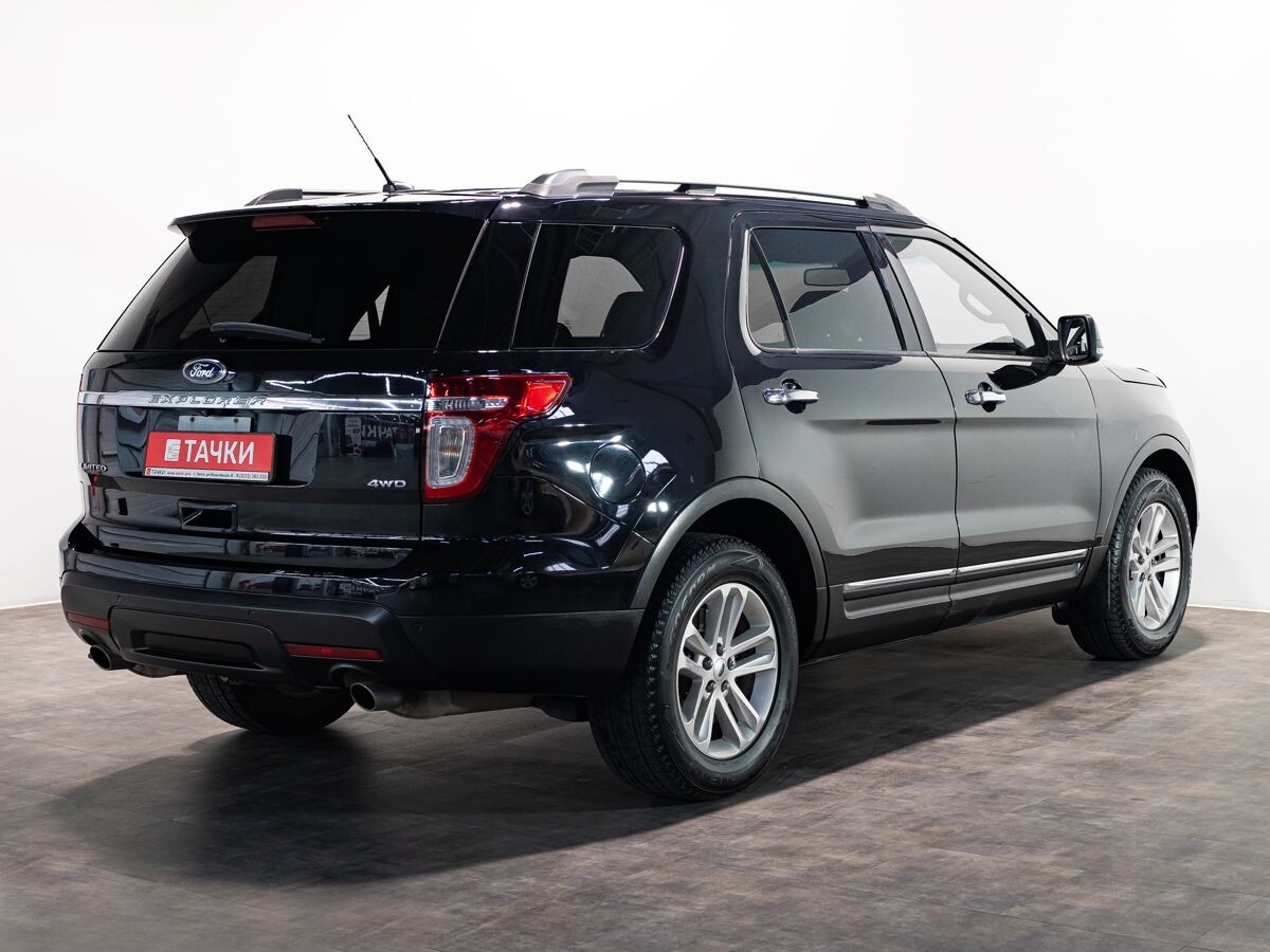 Ford Explorer 2013 - фото автомобиля