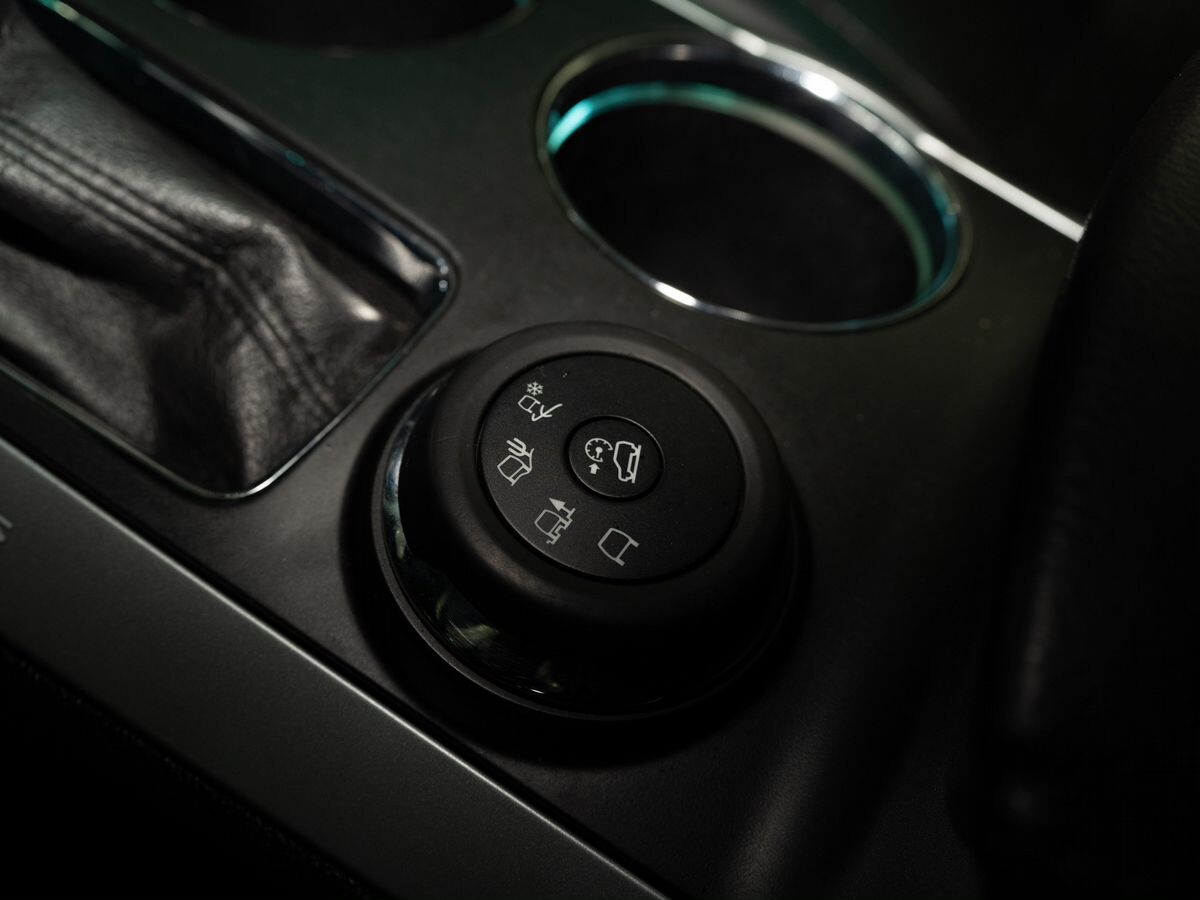 Ford Explorer 2013 - фото автомобиля