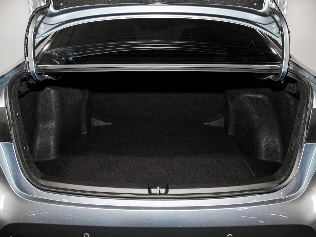 Toyota Corolla 2019 - фото автомобиля