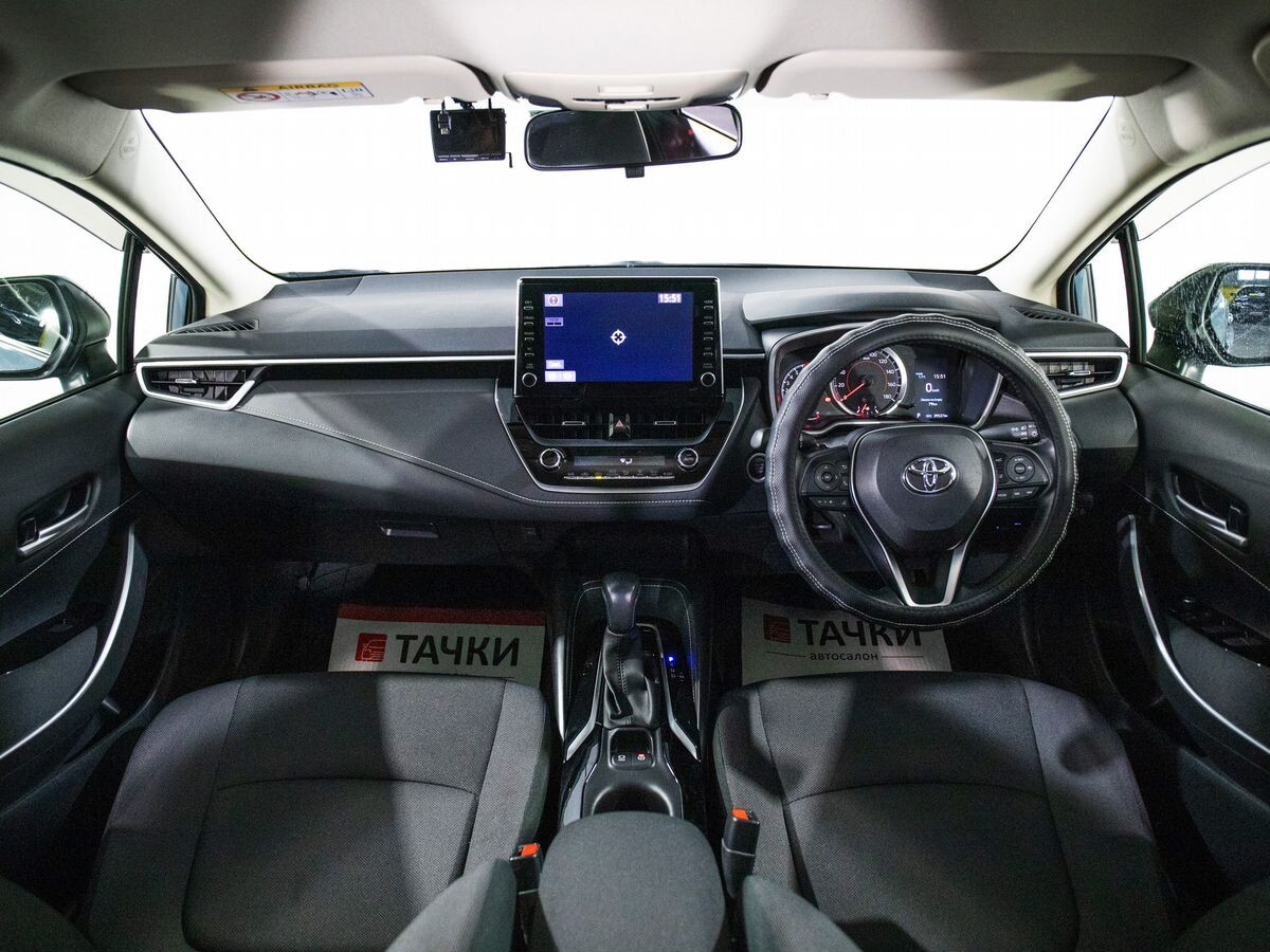 Toyota Corolla 2019 - фото автомобиля