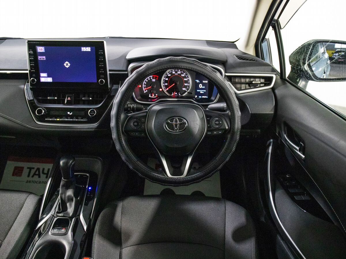 Toyota Corolla 2019 - фото автомобиля