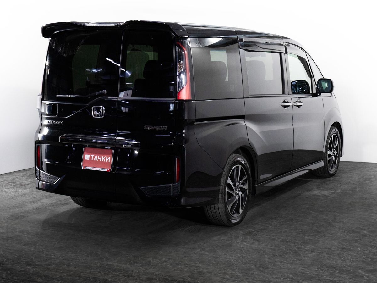 Honda Stepwgn 2016 - фото автомобиля
