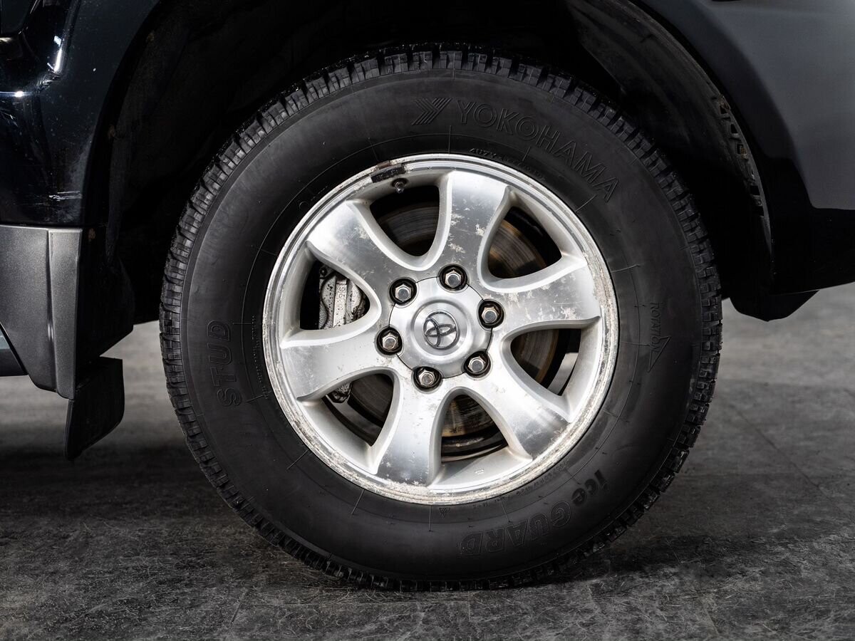 Toyota Land Cruiser Prado 2006 - фото автомобиля