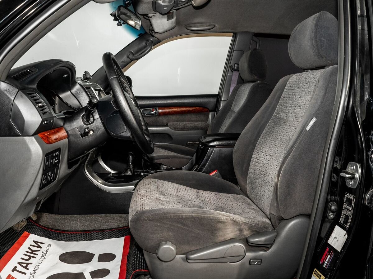 Toyota Land Cruiser Prado 2006 - фото автомобиля