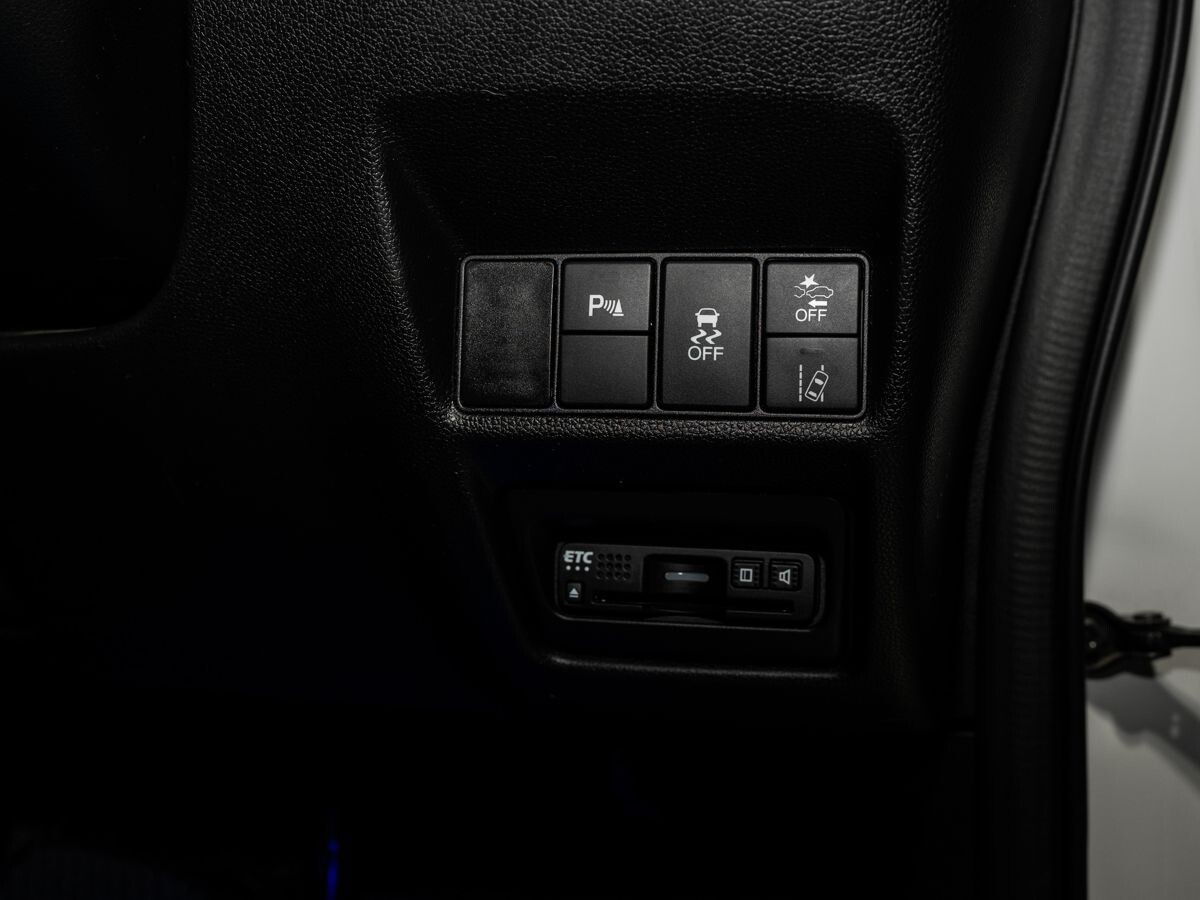 Honda Stepwgn 2019 - фото автомобиля