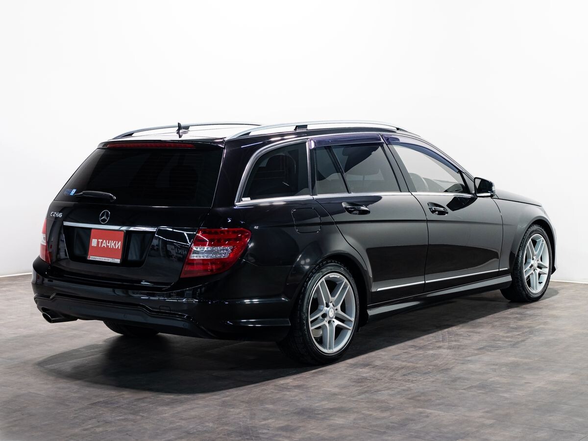Mercedes-Benz C-Класс 2013 - фото автомобиля