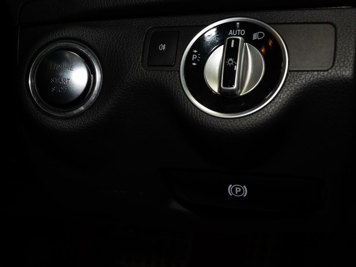 Mercedes-Benz C-Класс 2013 - фото автомобиля