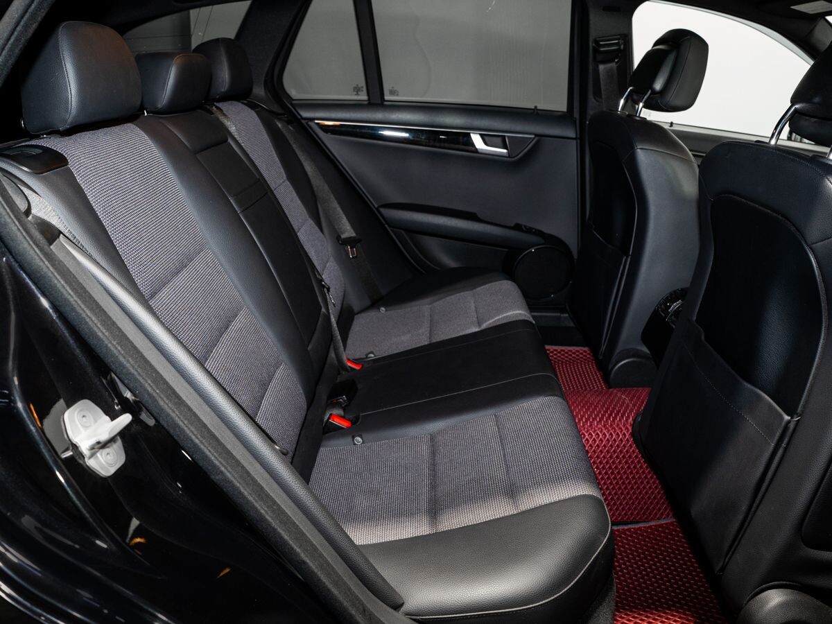 Mercedes-Benz C-Класс 2013 - фото автомобиля