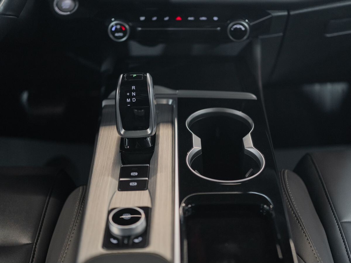 Omoda S5 2023 - фото автомобиля