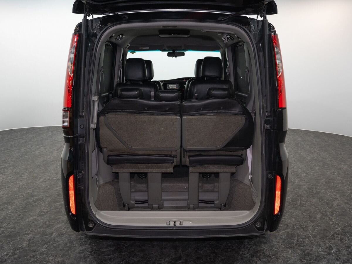 Honda Stepwgn 2015 - фото автомобиля