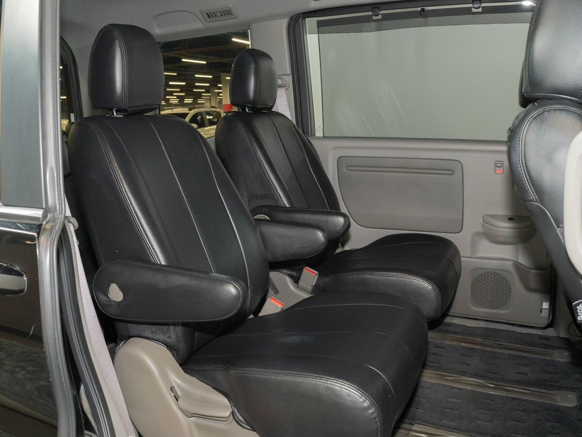 Honda Stepwgn 2015 - фото автомобиля