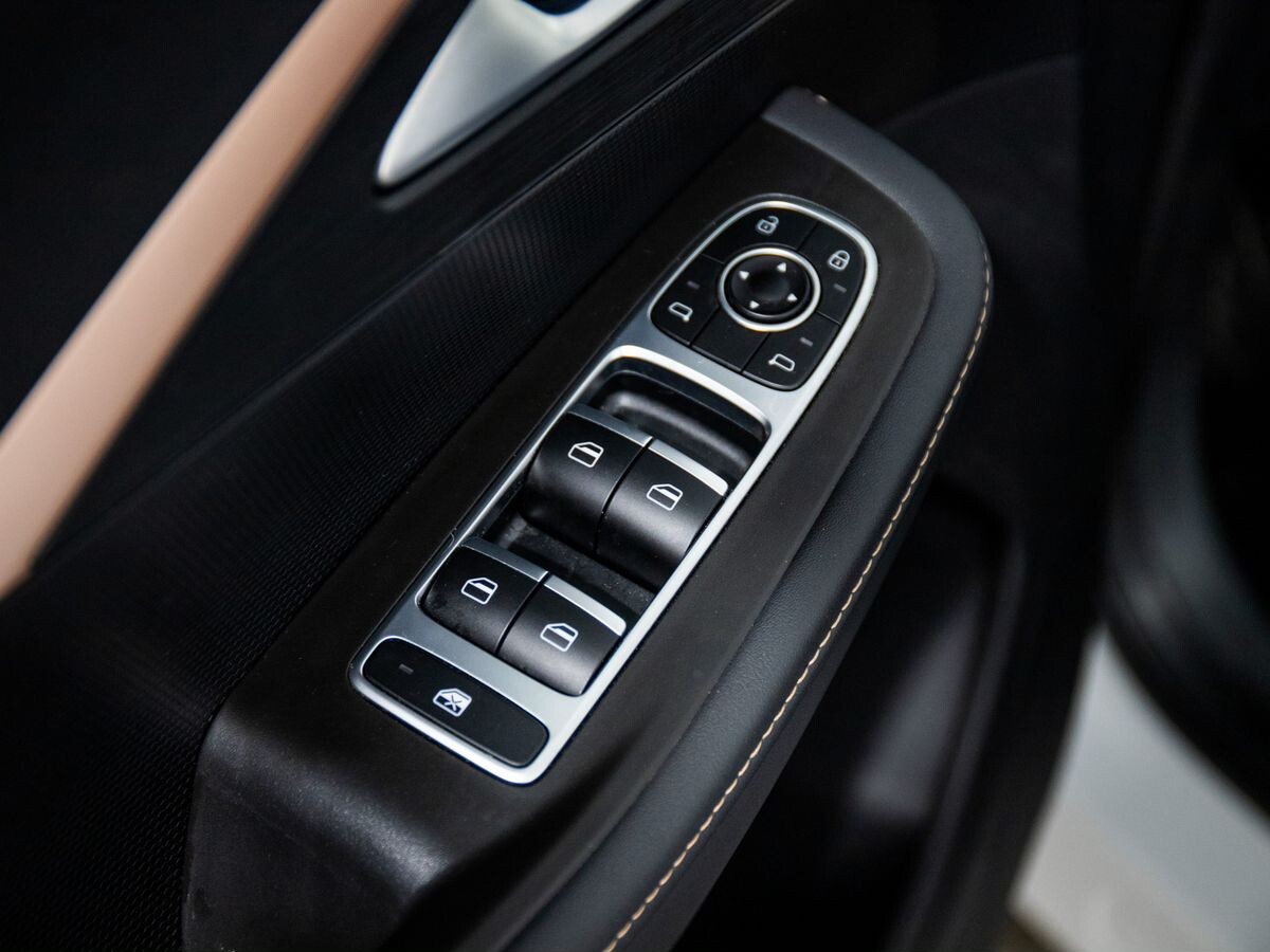 Omoda C5 2024 - фото автомобиля