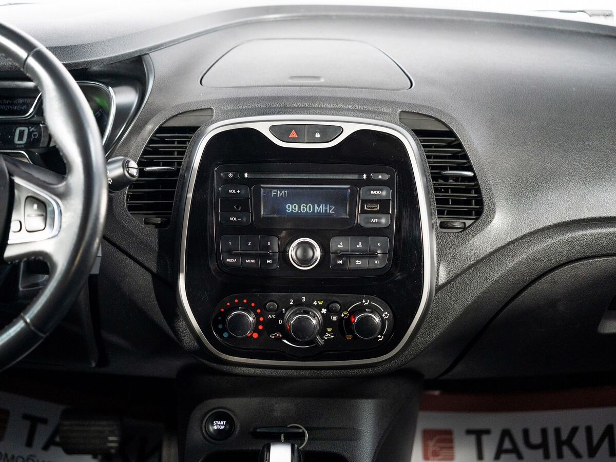 Renault Kaptur 2017 - фото автомобиля