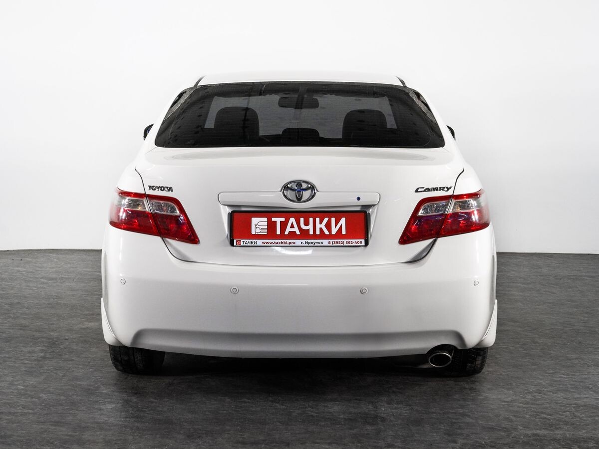 Toyota Camry 2011 - фото автомобиля