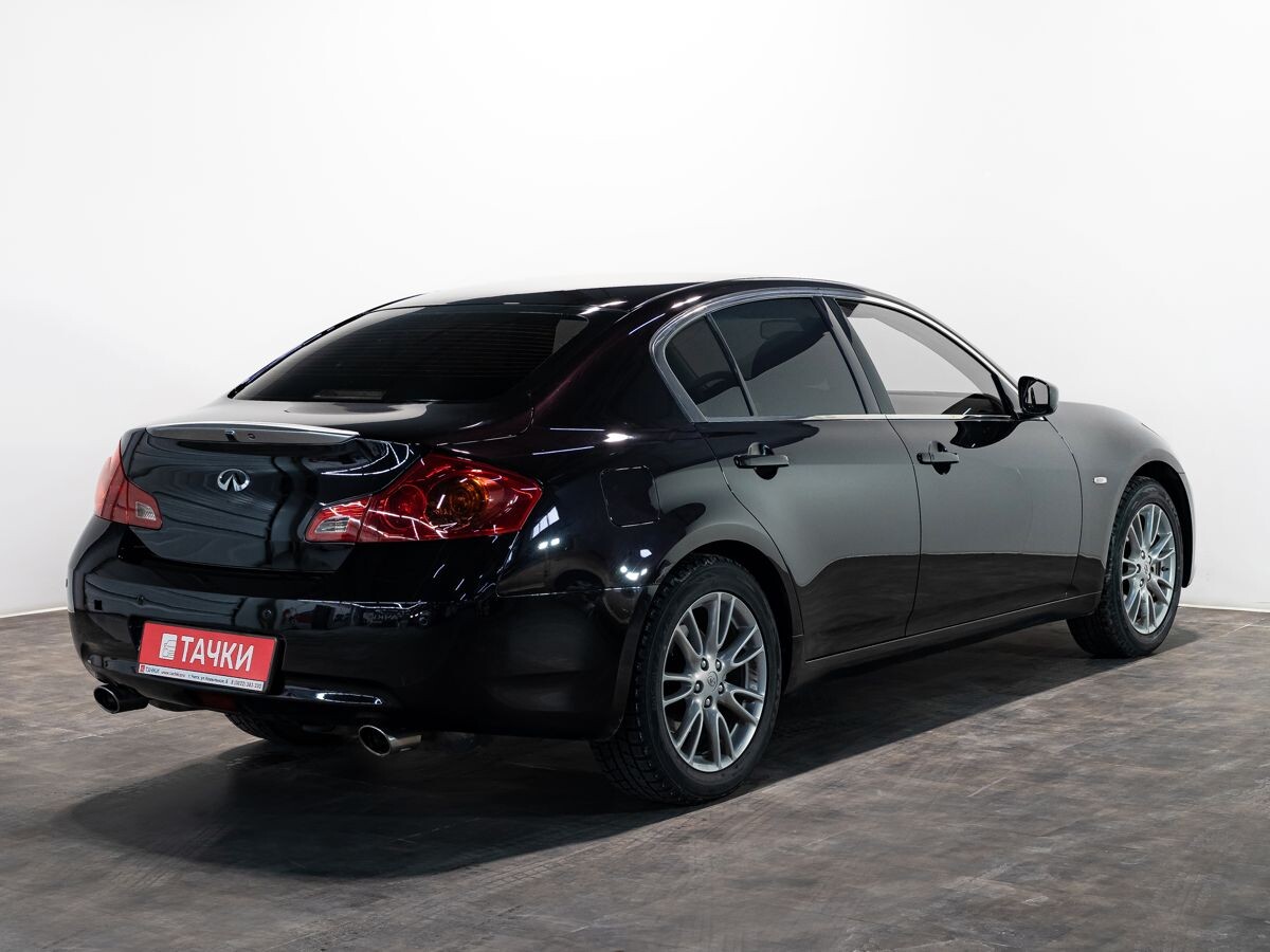 Infiniti G 2012 - фото автомобиля