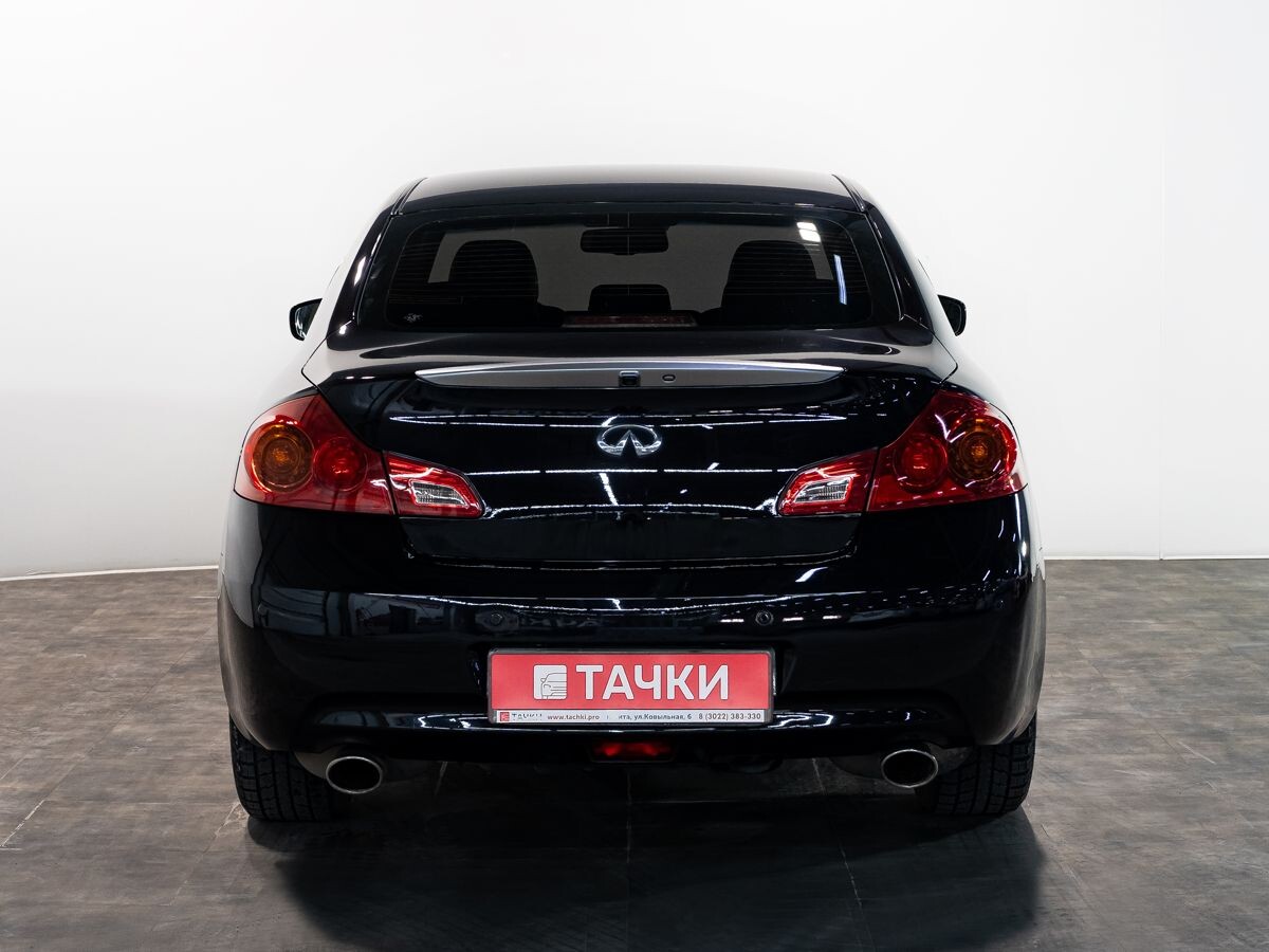 Infiniti G 2012 - фото автомобиля