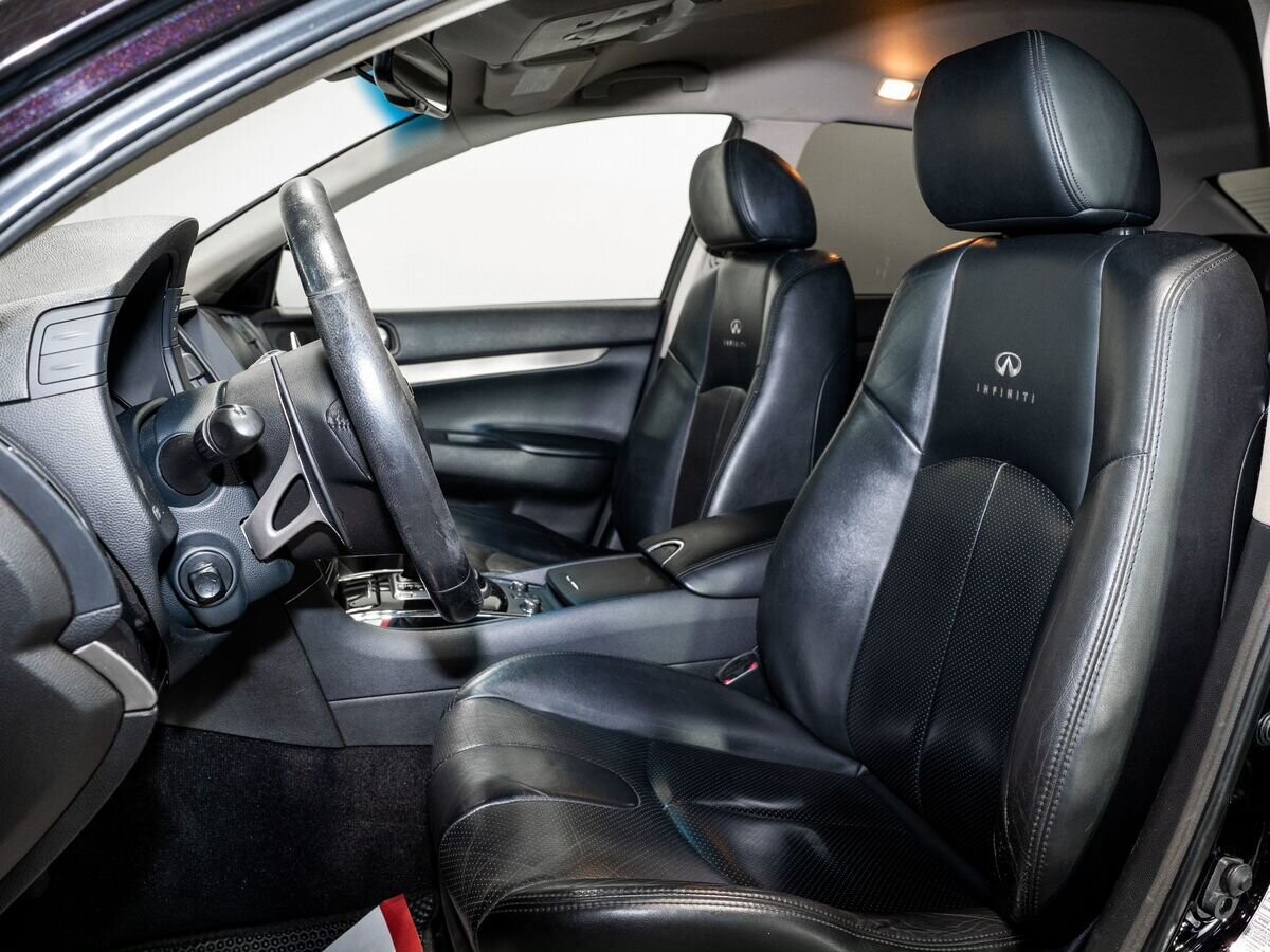 Infiniti G 2012 - фото автомобиля