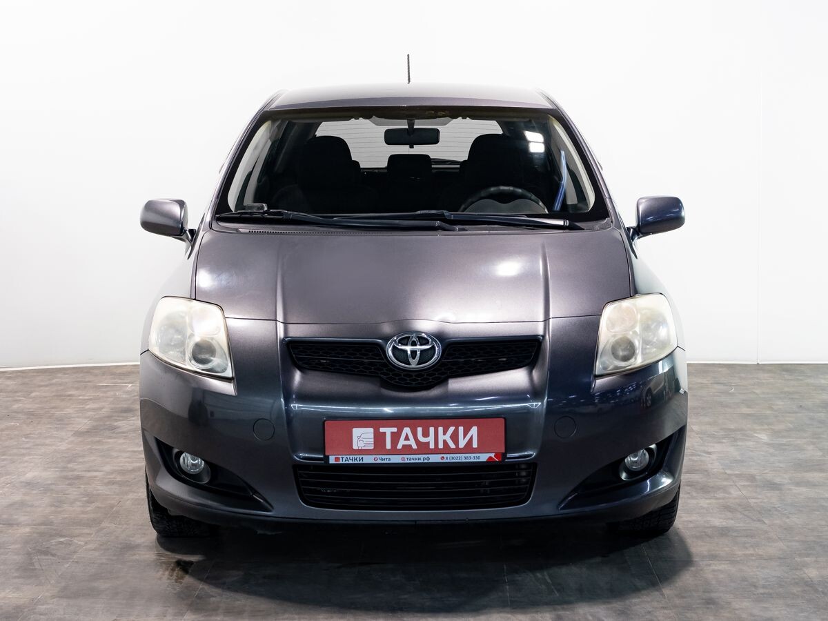 Toyota Auris 2008 - фото автомобиля