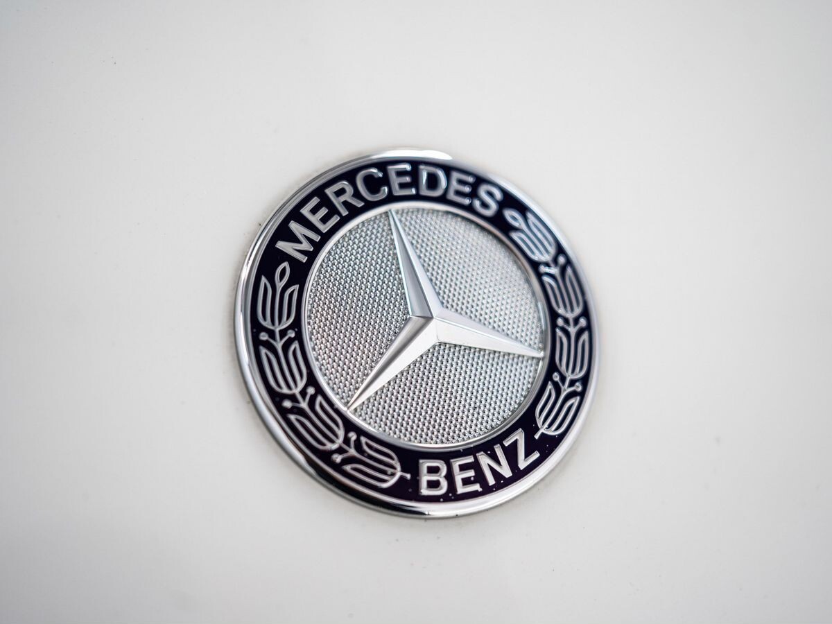 Mercedes-Benz E-Класс 2013 - фото автомобиля