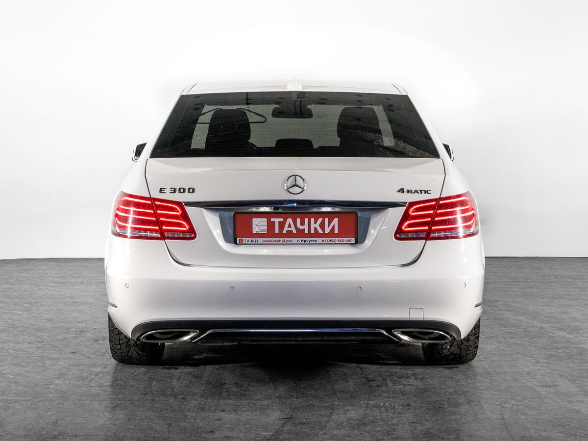 Mercedes-Benz E-Класс 2013 - фото автомобиля