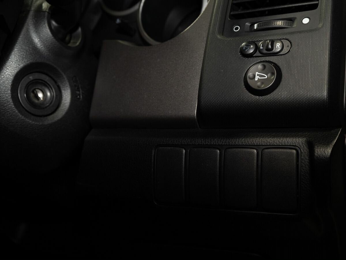 Honda Crossroad 2010 - фото автомобиля