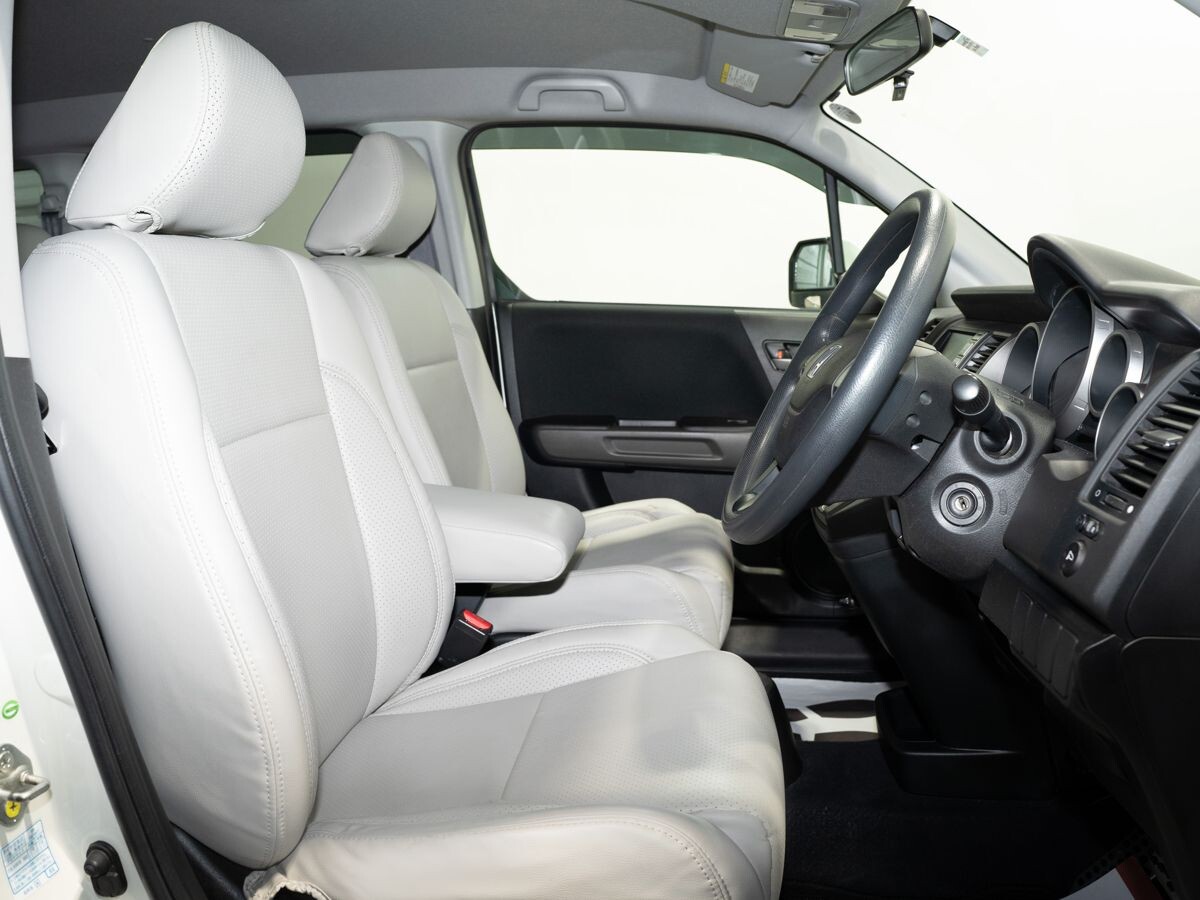 Honda Crossroad 2010 - фото автомобиля