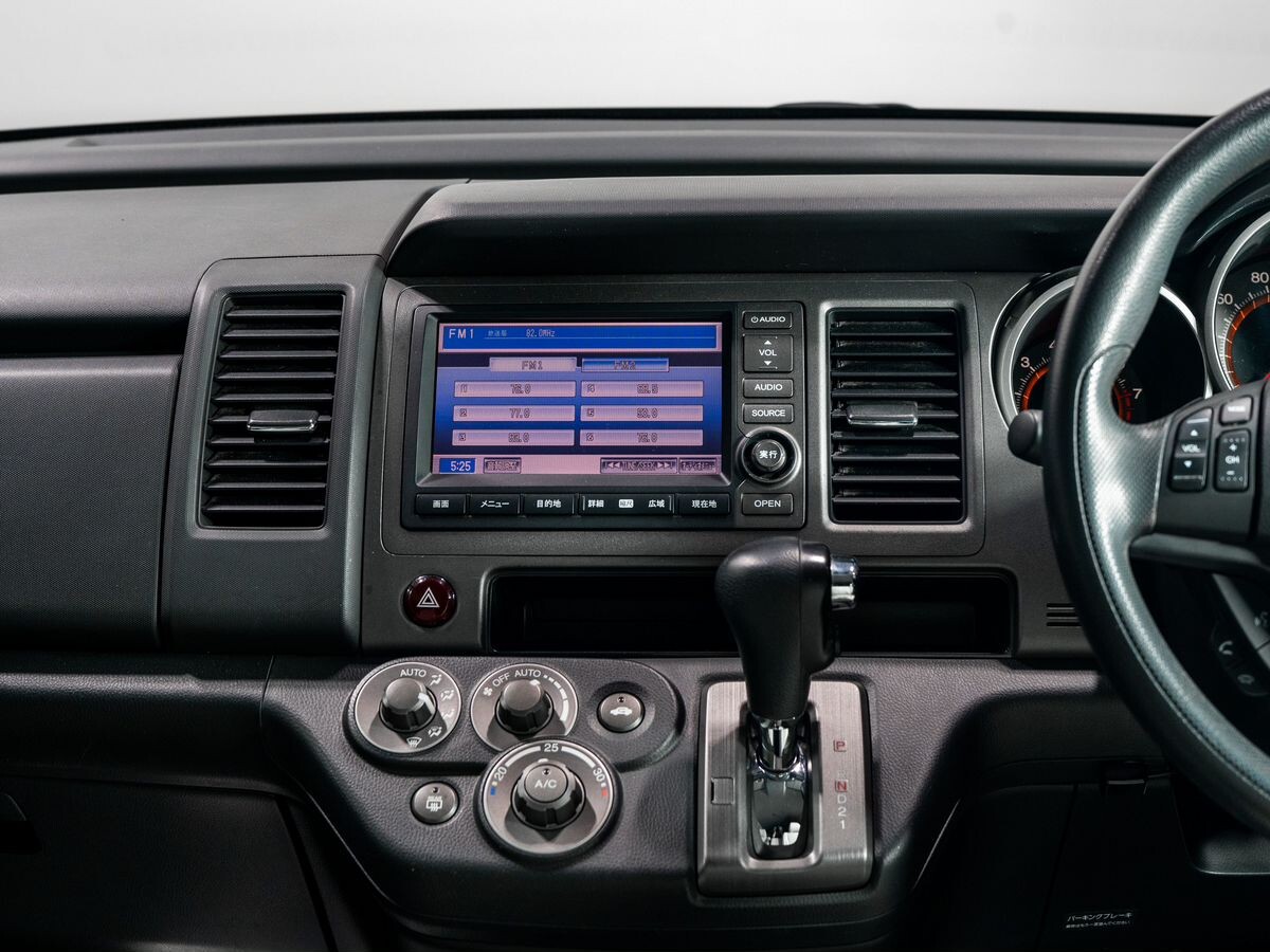 Honda Crossroad 2010 - фото автомобиля