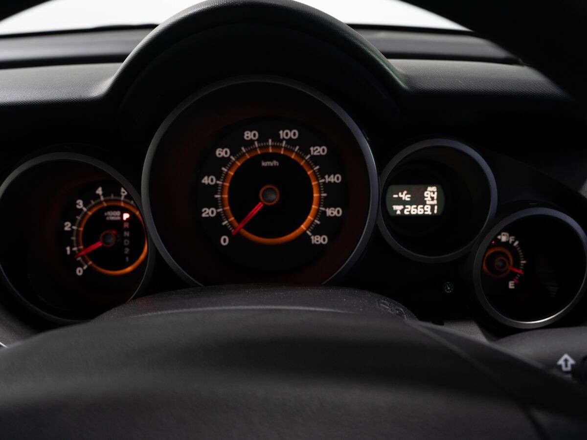 Honda Crossroad 2010 - фото автомобиля