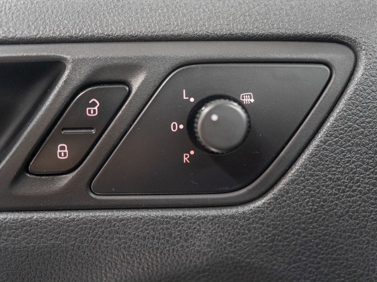 Volkswagen Jetta 2012 - фото автомобиля