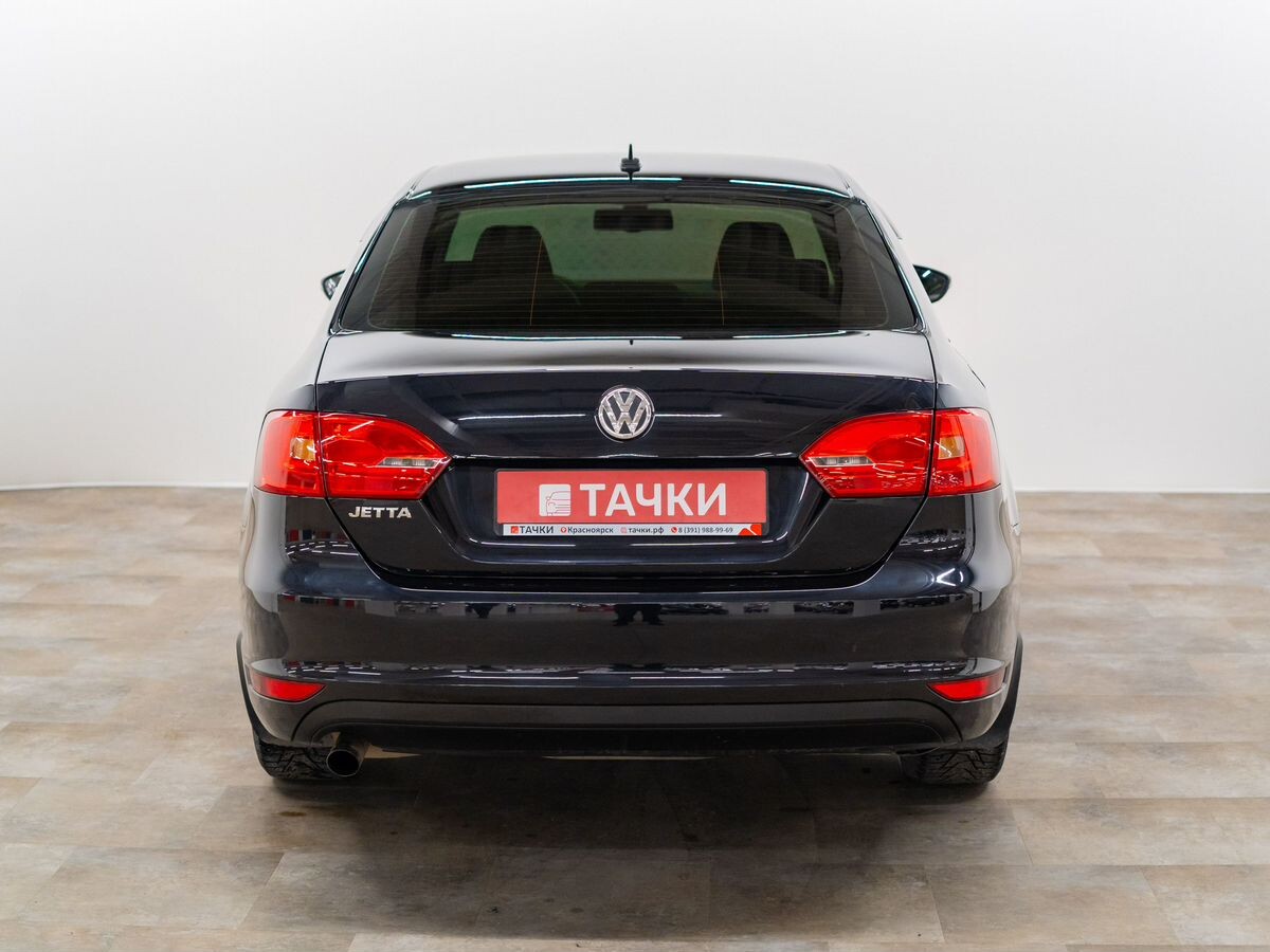 Volkswagen Jetta 2012 - фото автомобиля