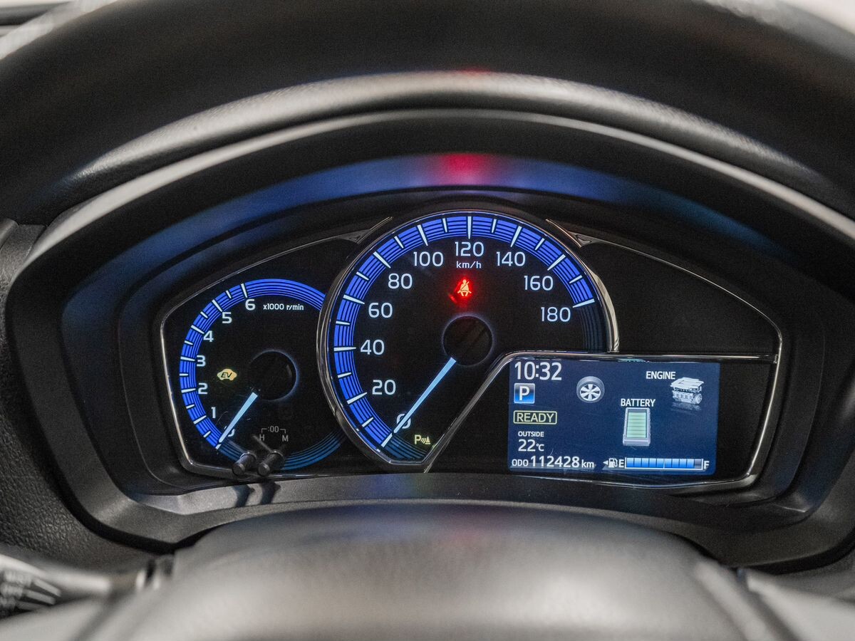 Toyota Corolla 2017 - фото автомобиля