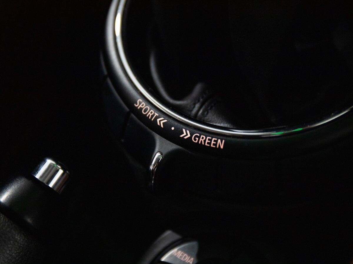 Mini Hatch 2014 - фото автомобиля