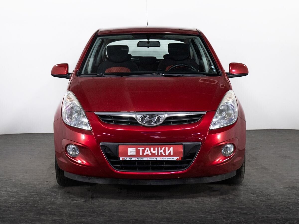 Hyundai i20 2010 - фото автомобиля