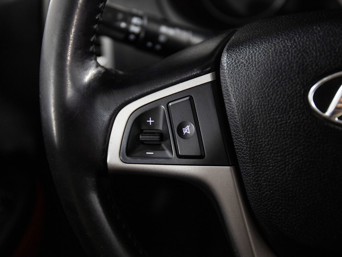 Hyundai i20 2010 - фото автомобиля