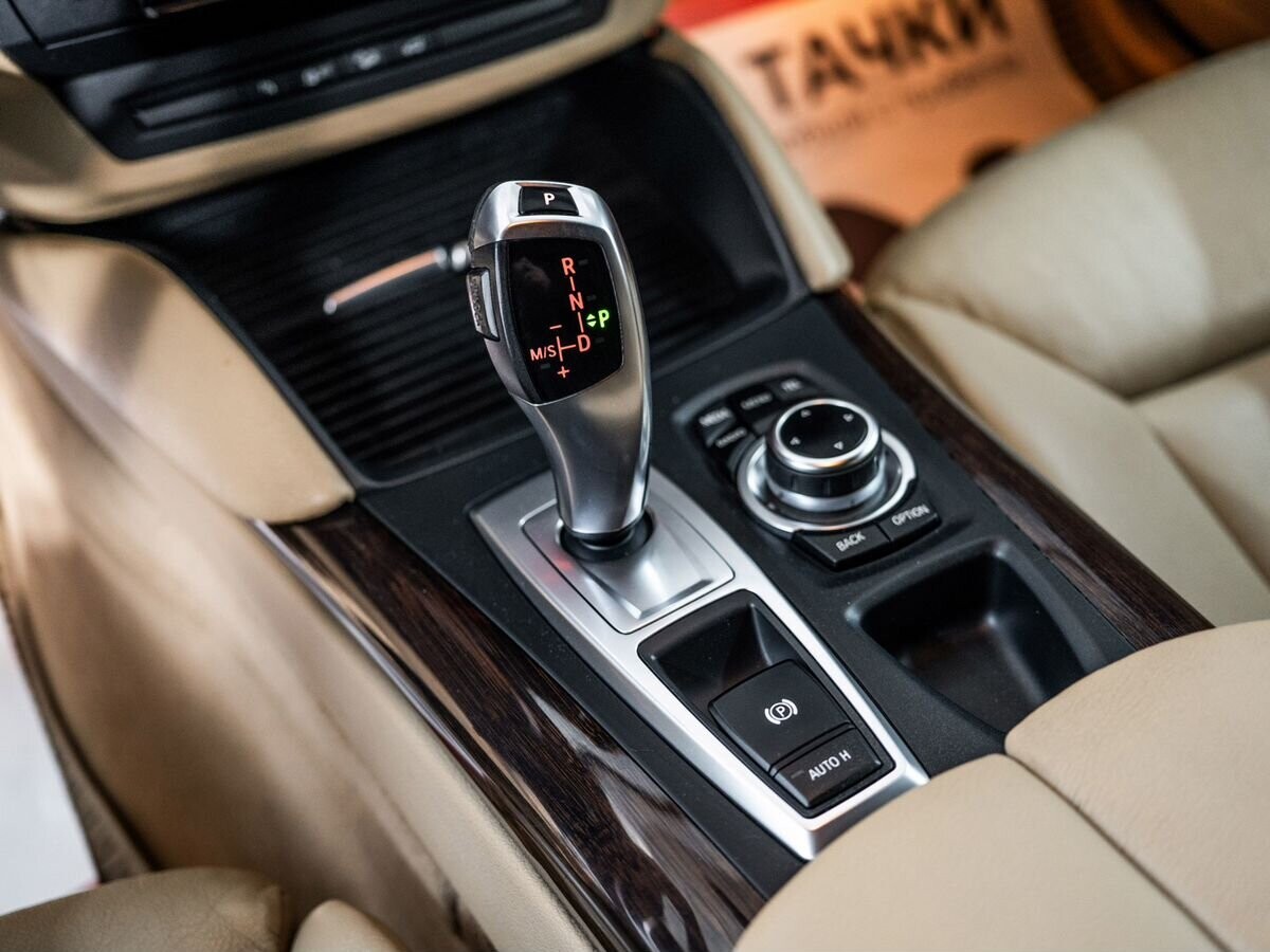 BMW X6 2014 - фото автомобиля